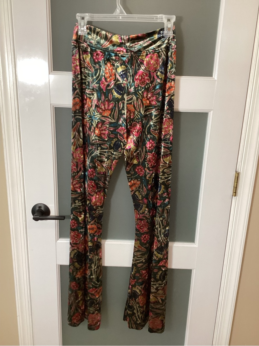 Natural Life Velvet Floral Bootcut Lounge Pants High Rise Stretchy - M - NWT! - Picture 5 of 12